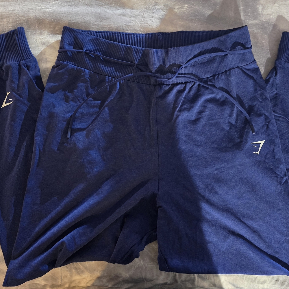 Gymshark Navy Joggers NWOT